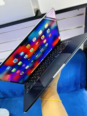Laptop Apple MacBook Air 2022 M2 8GB Apple M2 SSD 256GB