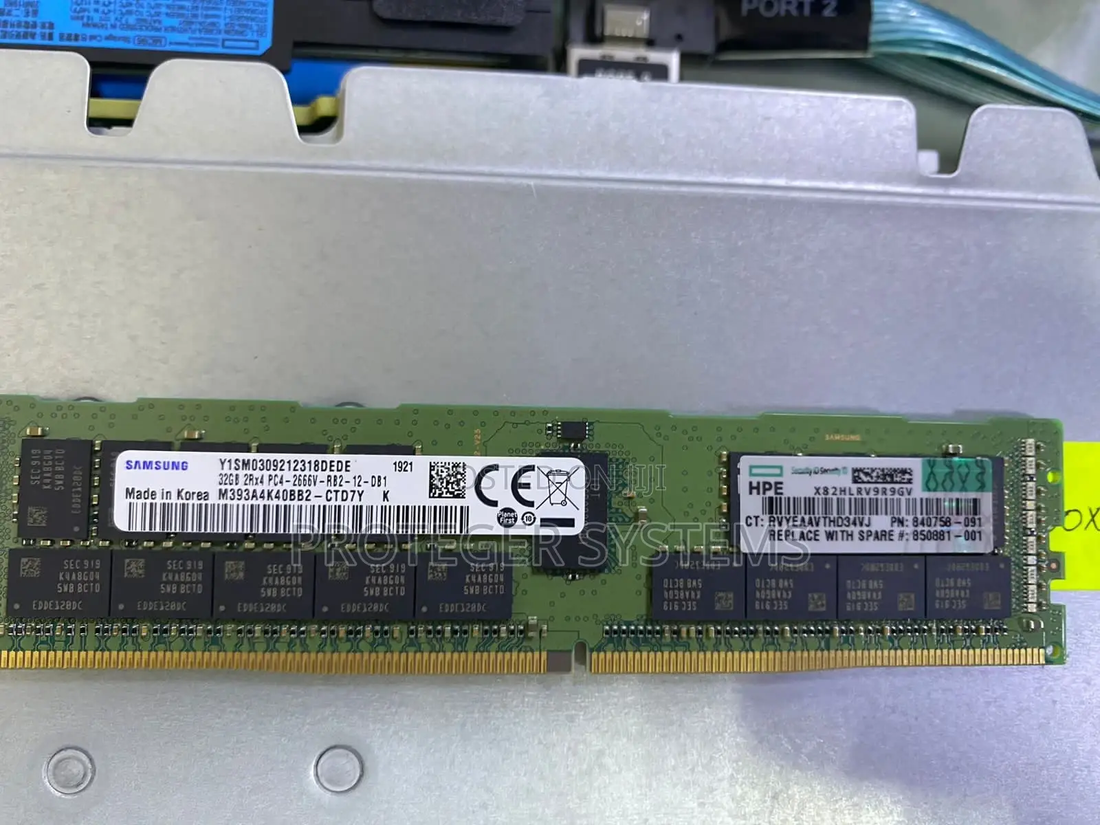 New Server HP ProLiant DL360 Gen10 64GB Intel Xeon HDD 250GB