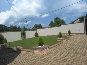 Furnished 4bdrm Bungalow in Kira for Sale