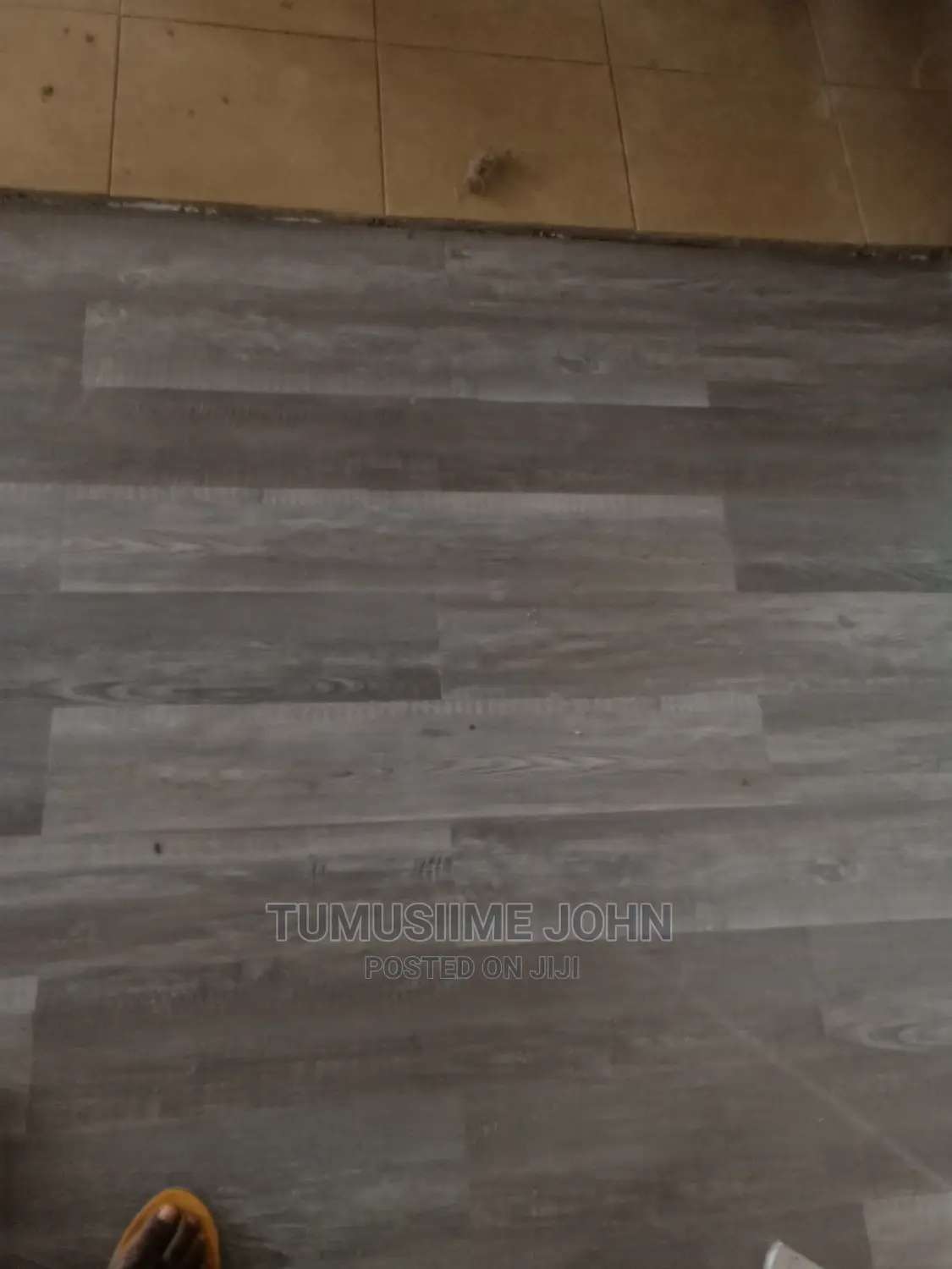 PVC Tiles Self Sticking