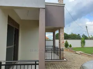 Furnished 4bdrm House in Kira for Sale