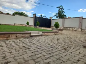 Furnished 4bdrm Bungalow in Kira for Sale
