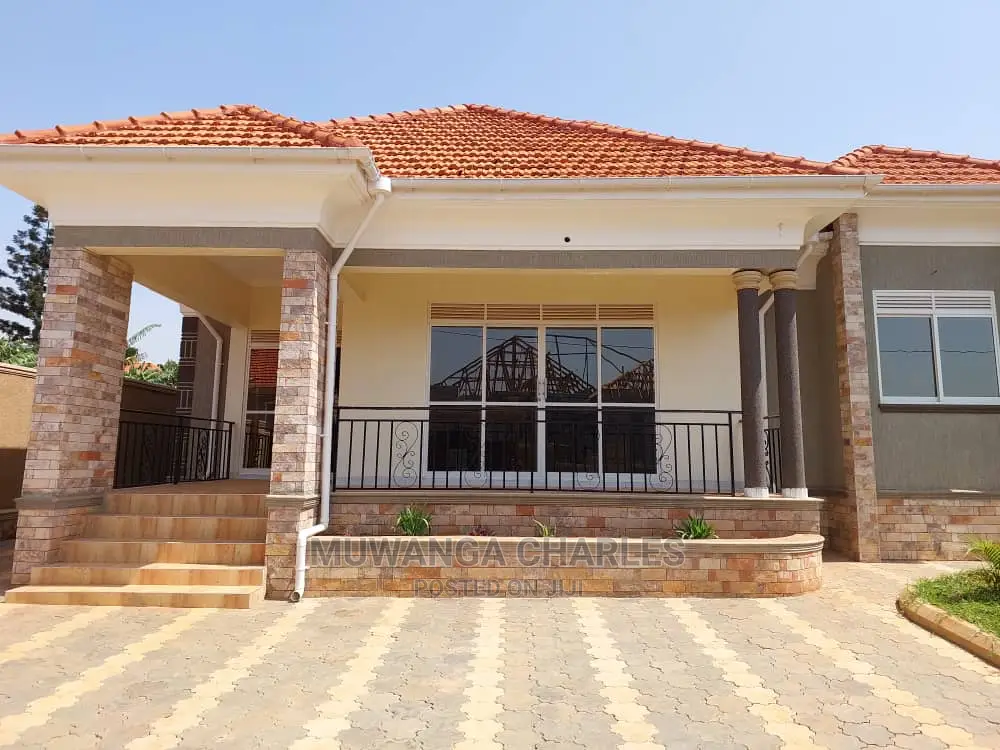 4bdrm Bungalow in Fs Properties Ltd, Central Division for Sale