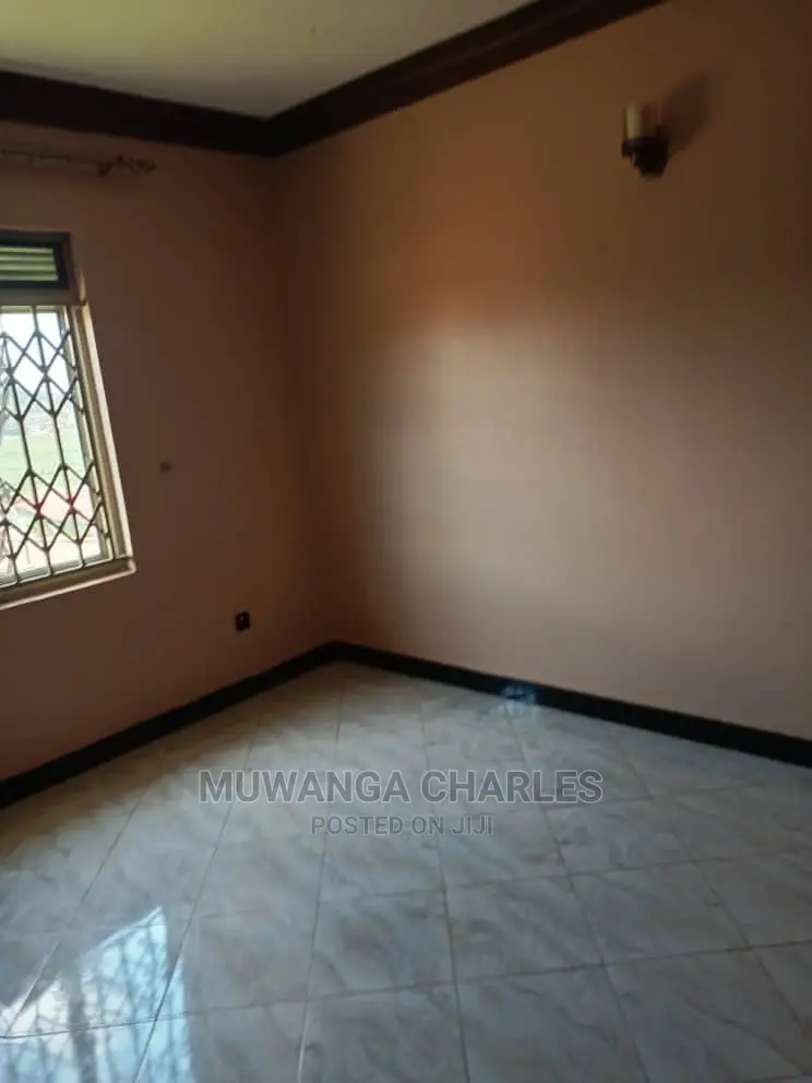4bdrm Bungalow in Fs Properties Ltd, Central Division for Sale