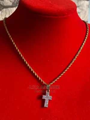 Simple Men’S Necklaces Available
