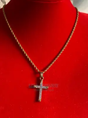 Simple Men’S Necklaces Available
