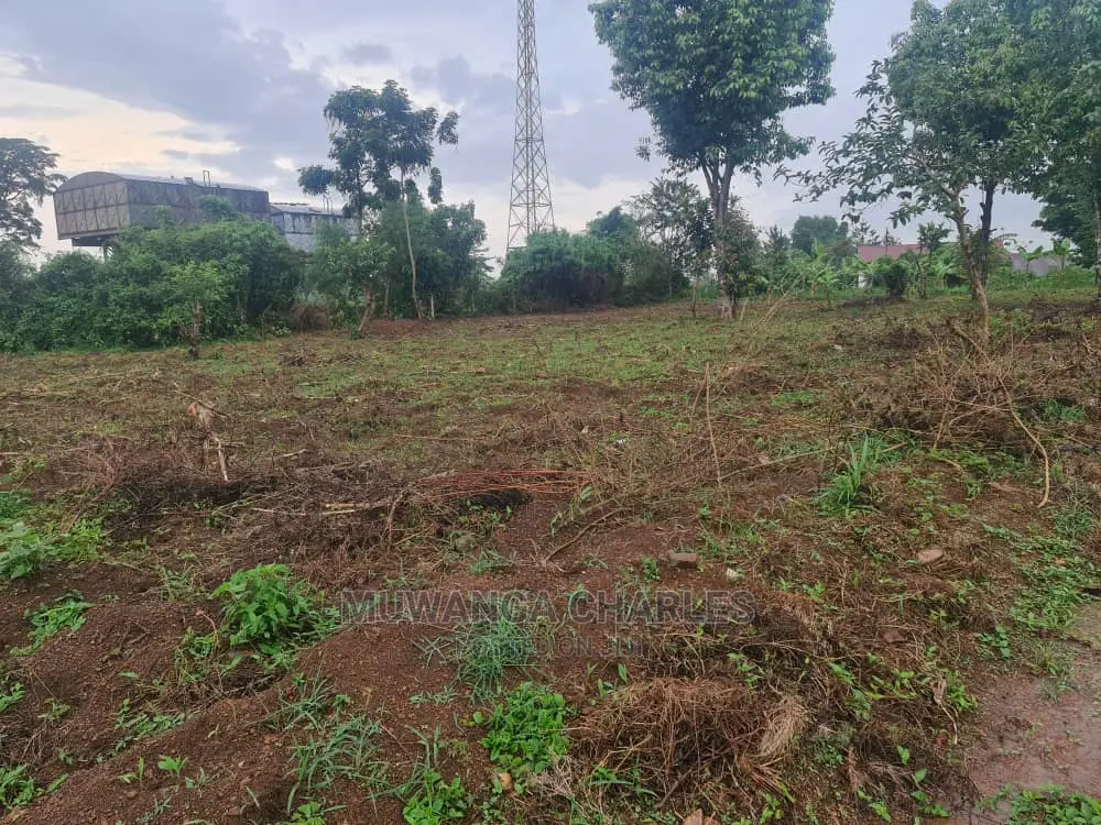 25decimlas Plot for Sale at Gayaza Namaina