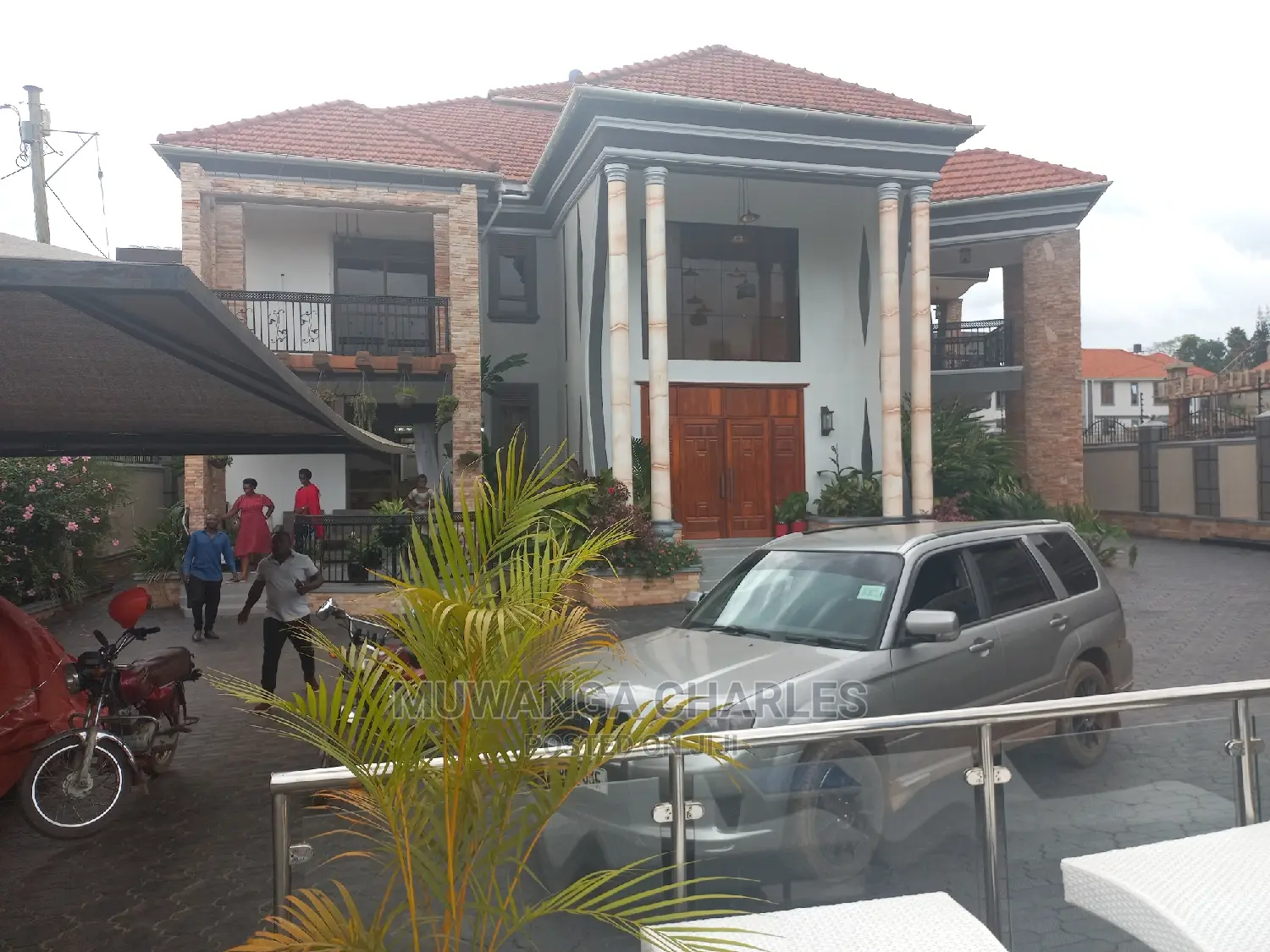 6bdrm Duplex in Fs Properties Ltd, Central Division for Sale