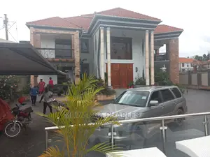 6bdrm Duplex in Fs Properties Ltd, Central Division for Sale