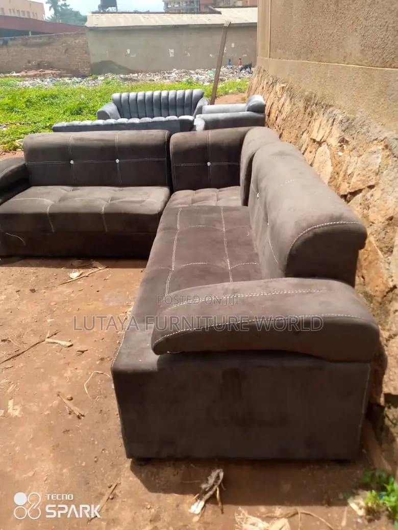 Sofas for Sale in Good Materials