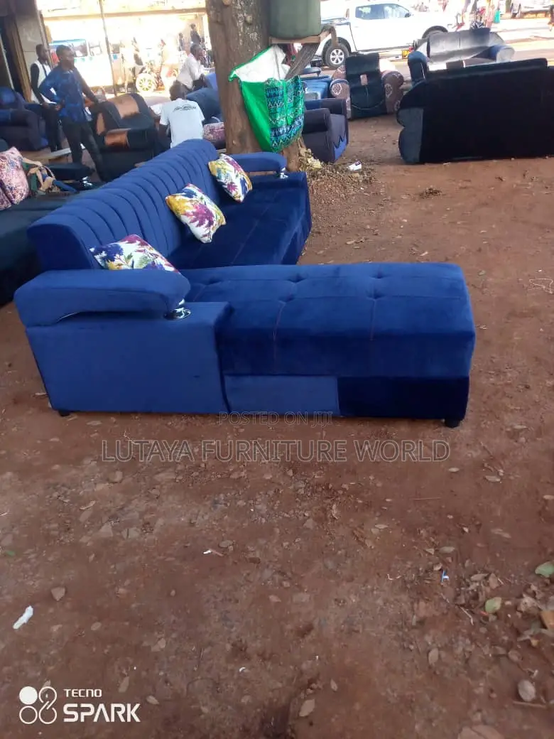 L Shaped Sofas for Sale in Good Materials