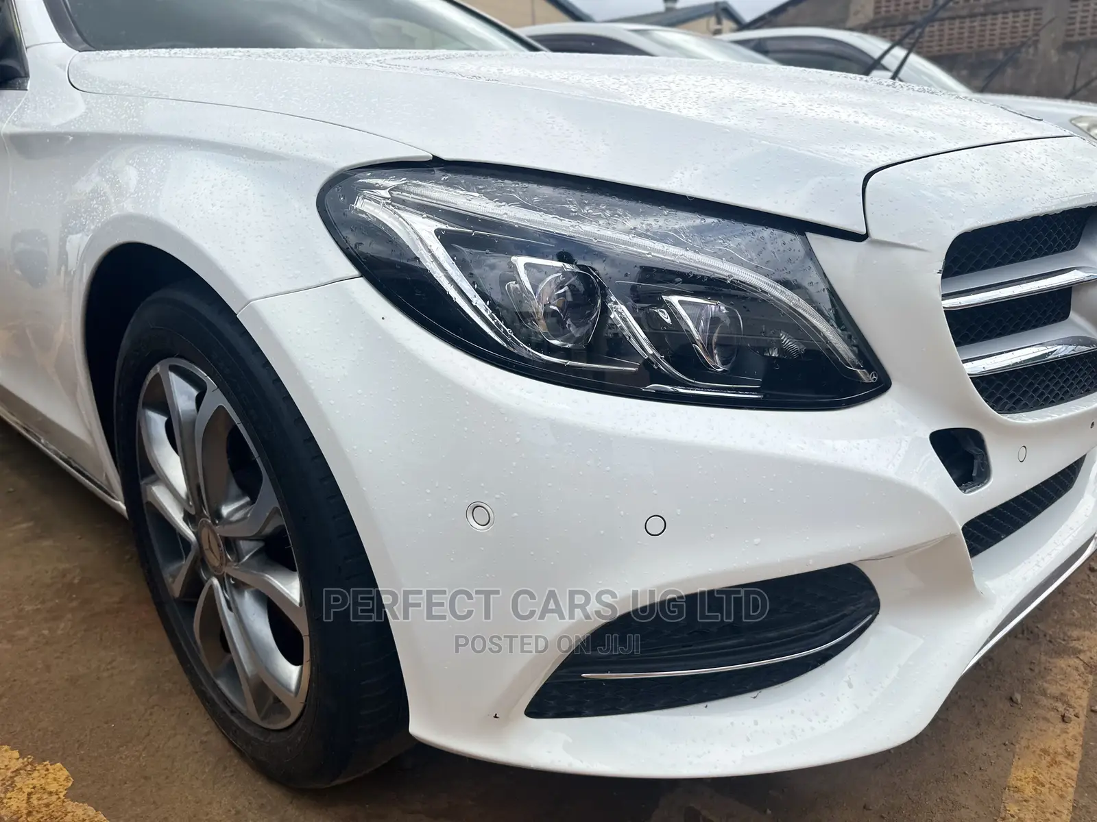 Mercedes-Benz C200 2014 Pearl