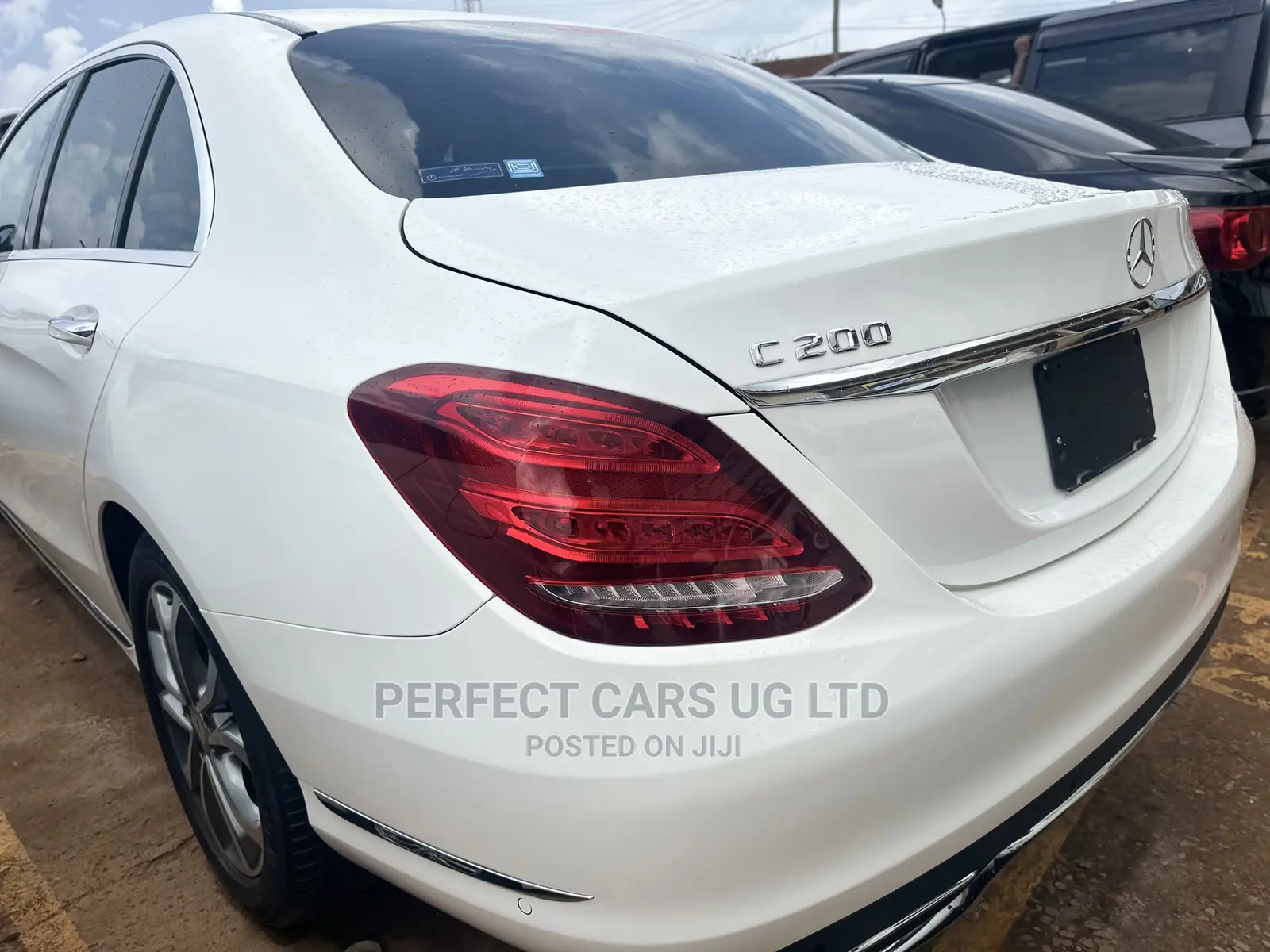 Mercedes-Benz C200 2014 Pearl
