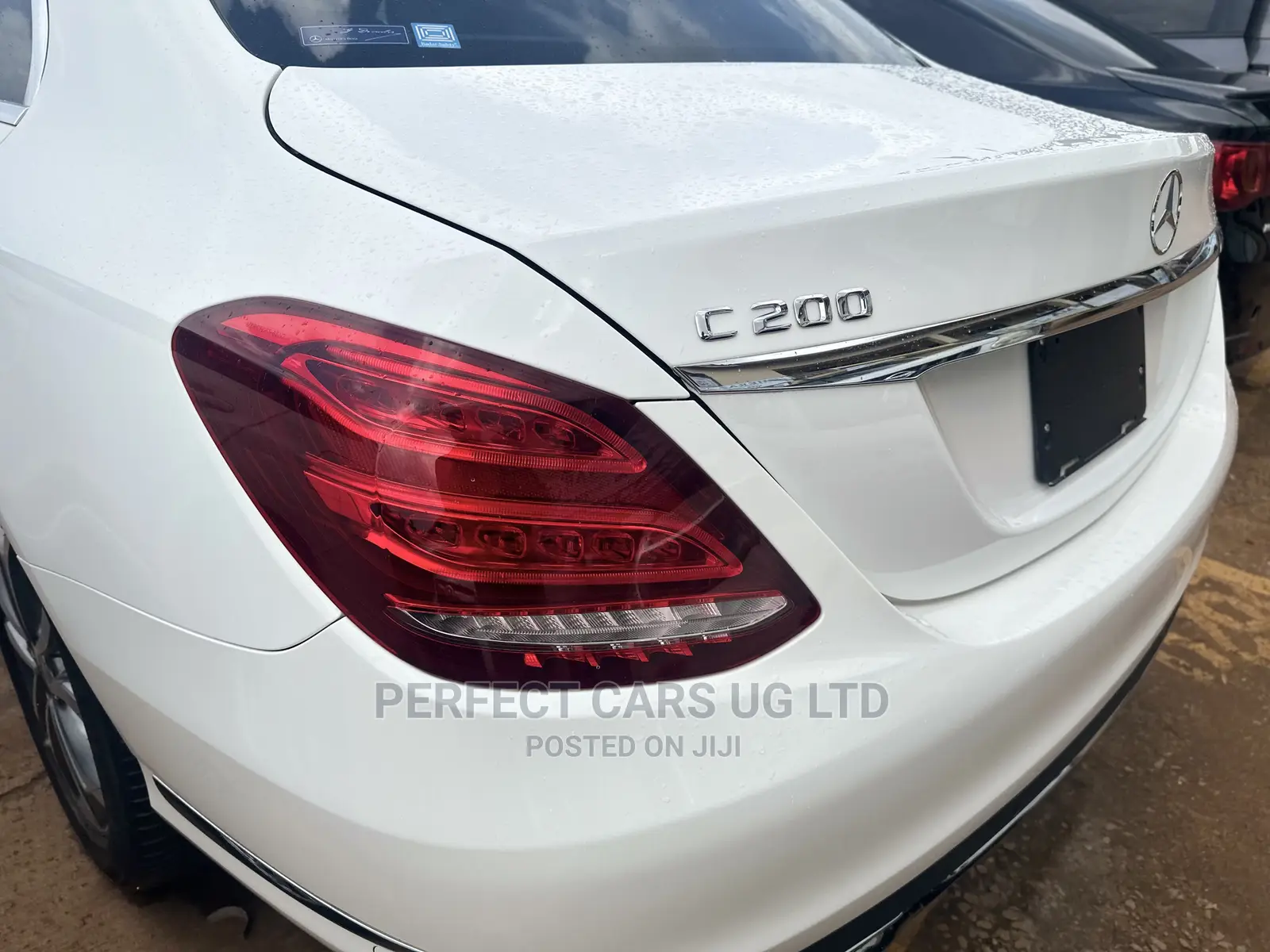 Mercedes-Benz C200 2014 Pearl