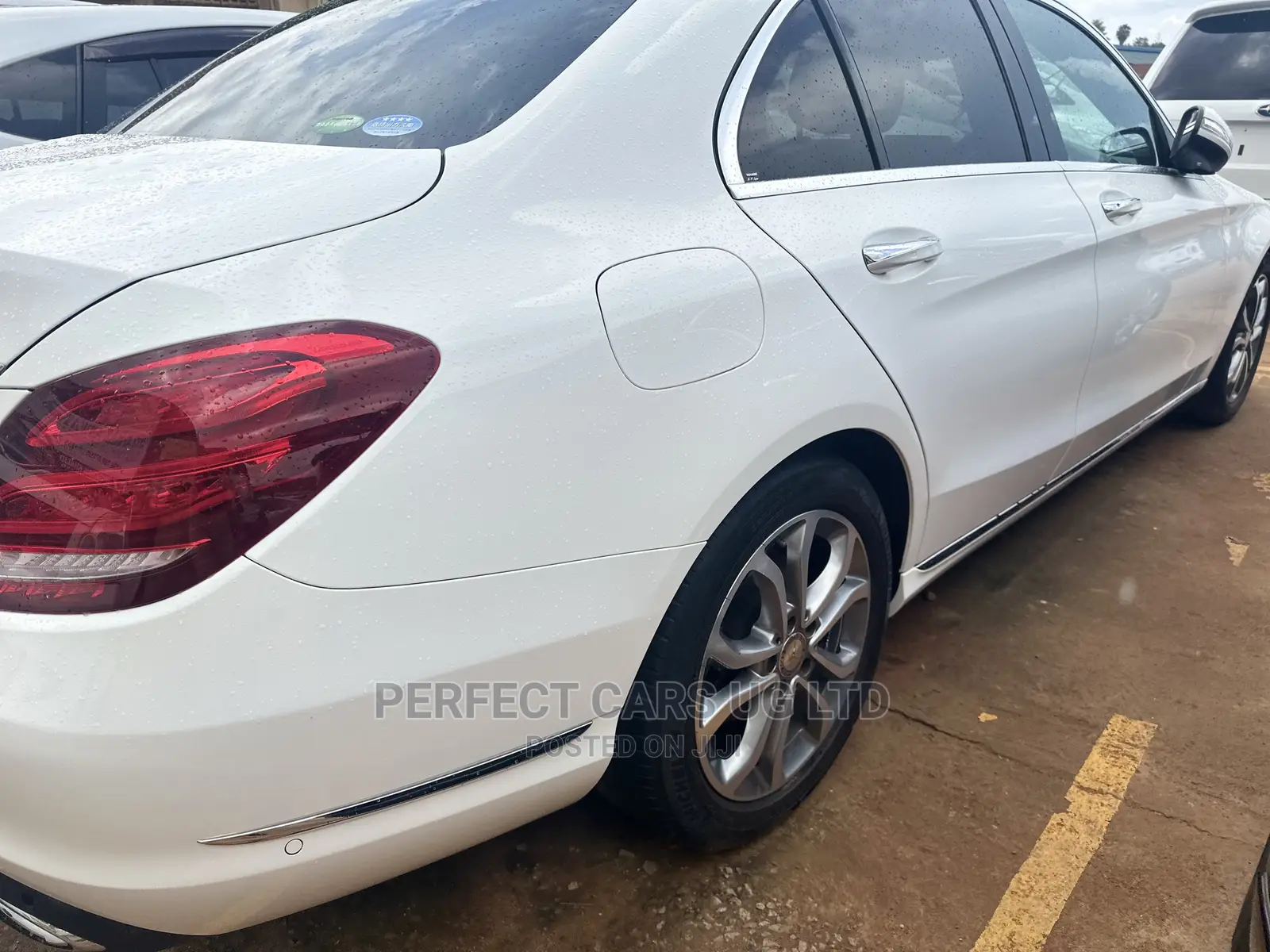 Mercedes-Benz C200 2014 Pearl