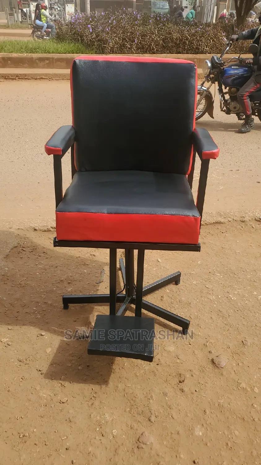Barber Chair Mixed Red and Black Color