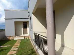Furnished 4bdrm Bungalow in Kira for Sale