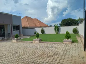 Furnished 4bdrm House in Kira for Sale