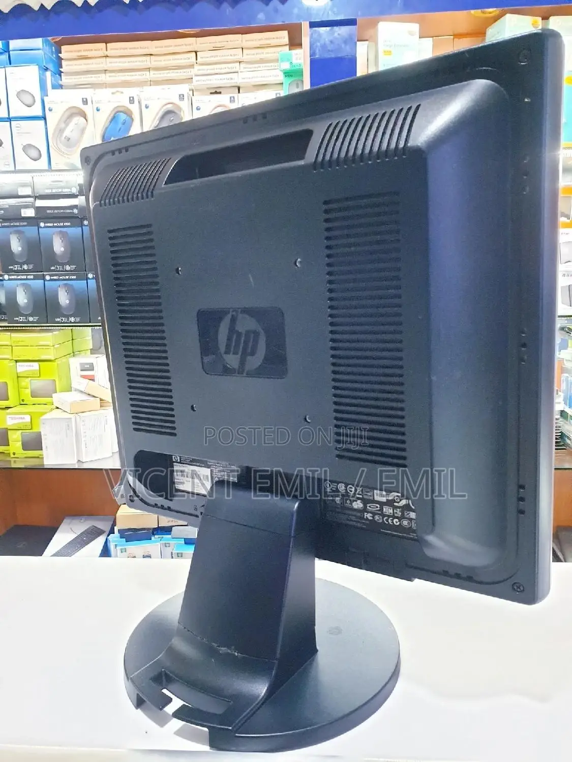 Hp Monitor 17inch Square 4