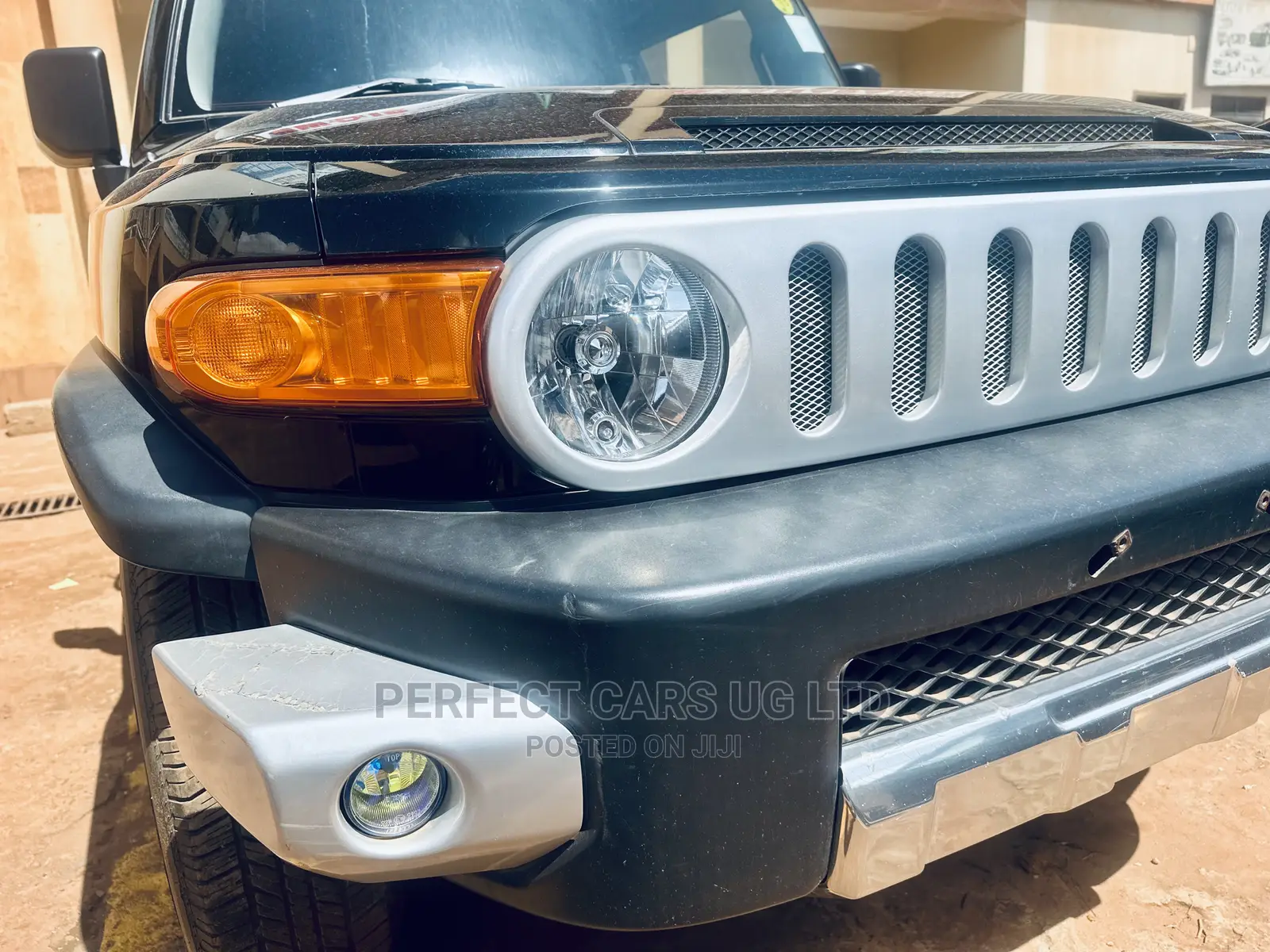 Toyota FJ Cruiser 4x4 Automatic 2012 Black