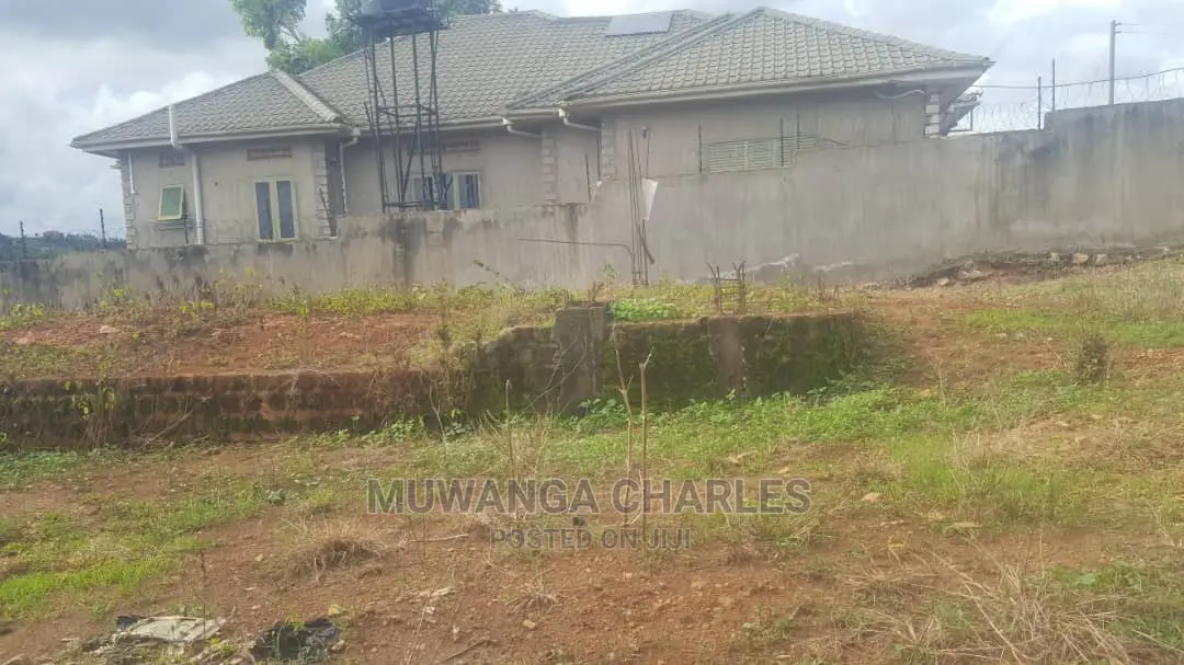 Plot's Available for Sale at Kira Kimwanyi