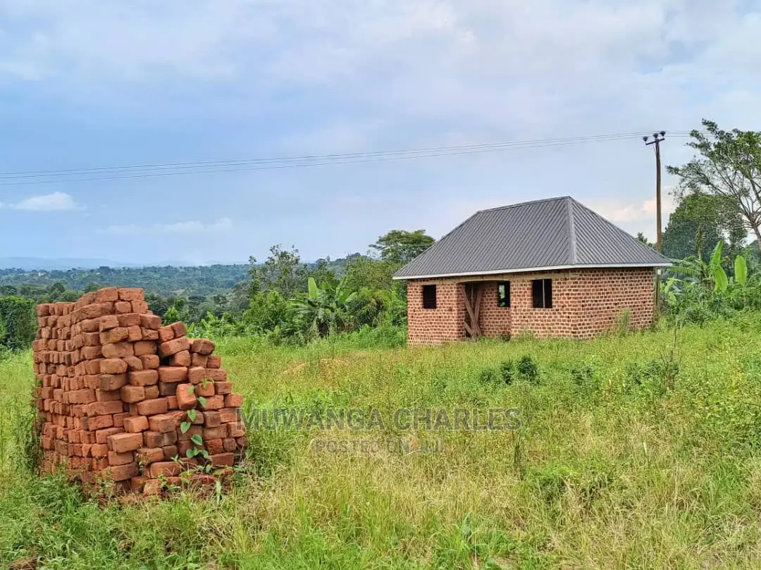 Plot's Available for Sale at Kira Kimwanyi