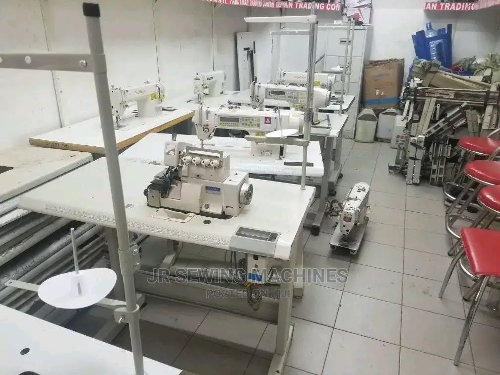Overlock Industrial Sewing Machine