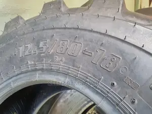 12.5/80r18 Tires