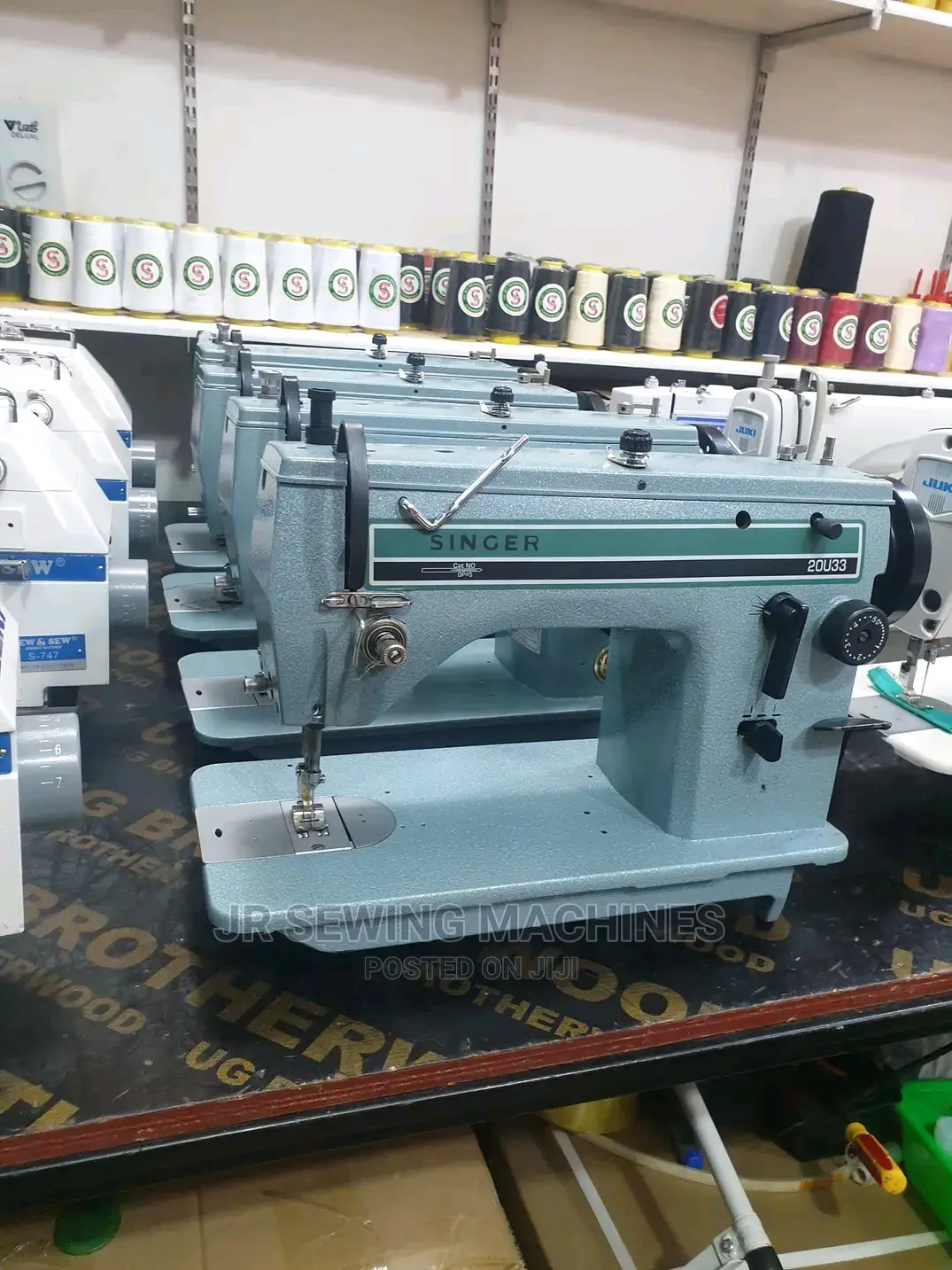 Singer 20u Industrial Sewing Machine for Kitengi