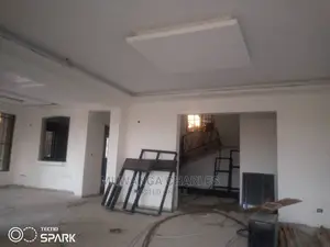 5bdrm Duplex in Fs Properties Ltd, Central Division for Sale