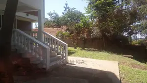 4bdrm Duplex in Kololo Property, Central Division for Rent