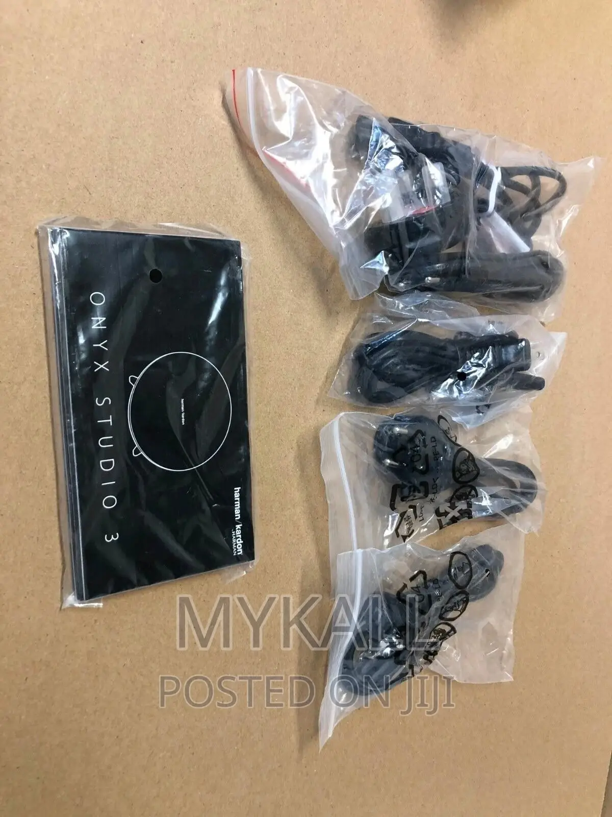 Hartman Kardon Onyx Studio 3