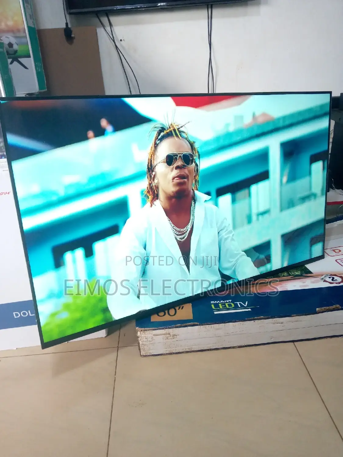 55" Lg Smart TVS