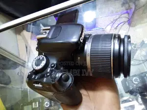 Canon: Eos: 600D: Photo and Video Camera.
