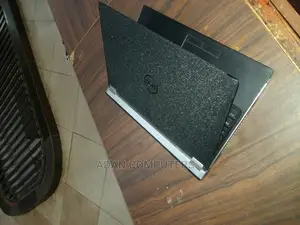 Laptop Dell Latitude 13 3340 4GB Intel Core I3 HDD 320GB