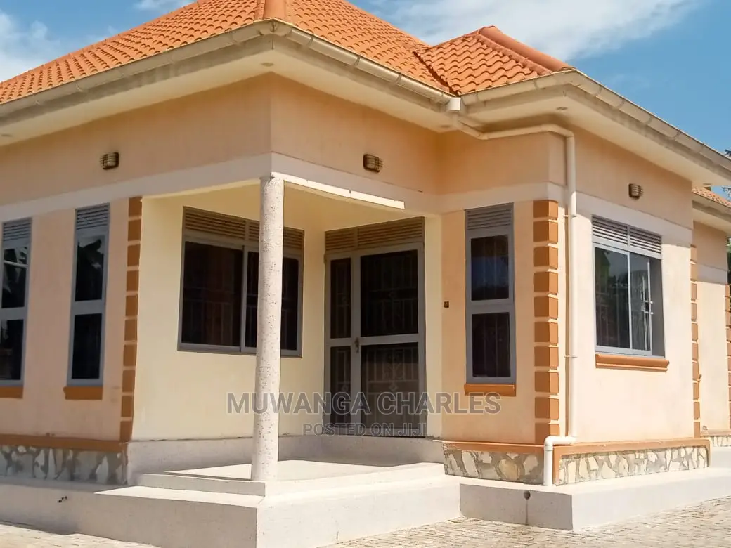 3bdrm House in Fs Properties Ltd, Central Division for Sale