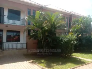 3bdrm Duplex in Fs Properties Ltd, Central Division for rent