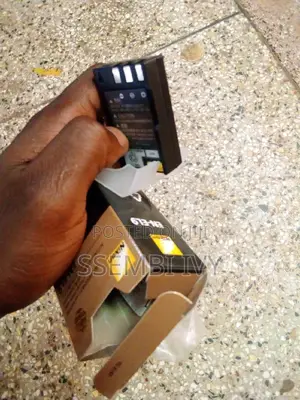 Nikon D5000 or D60 Battery.