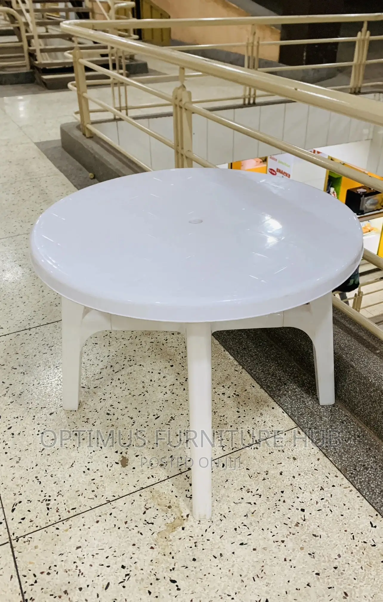 Plastic Chair (X-Shaped)