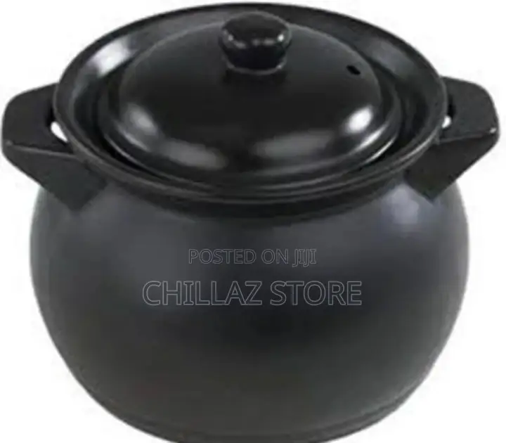 Porcelain Cooking Pot.