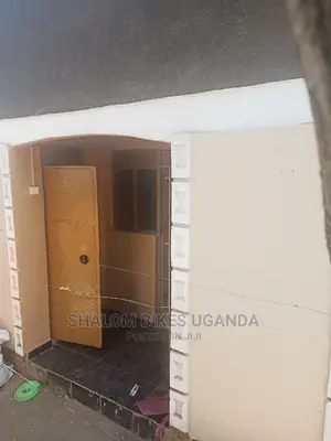 Furnished 5bdrm House in Central Division for Sale