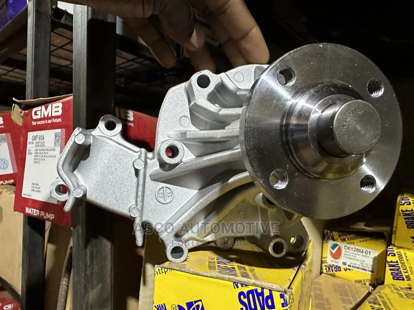 Mitsubishi Pajero Water Pump 6G72 6G74