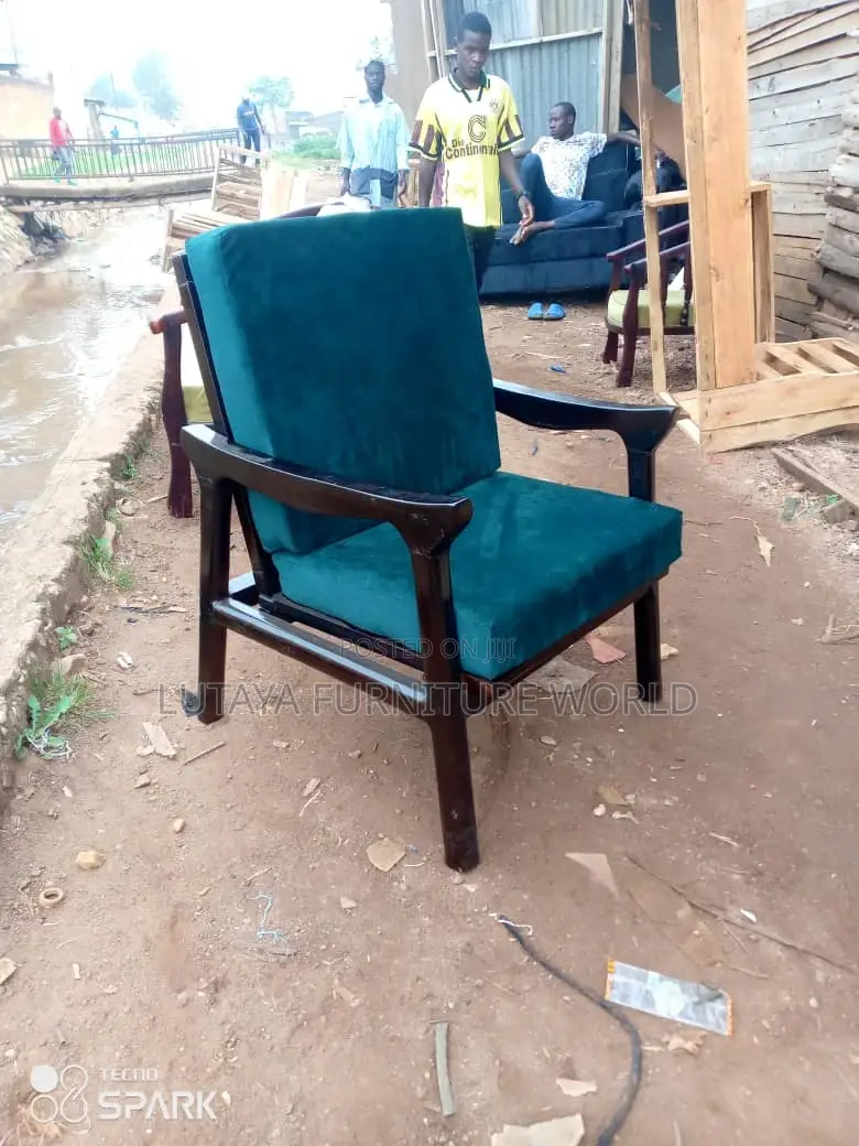 Sofas for Sale in Good Materials