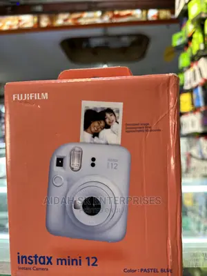 Fujifilm Instax Mini 12
