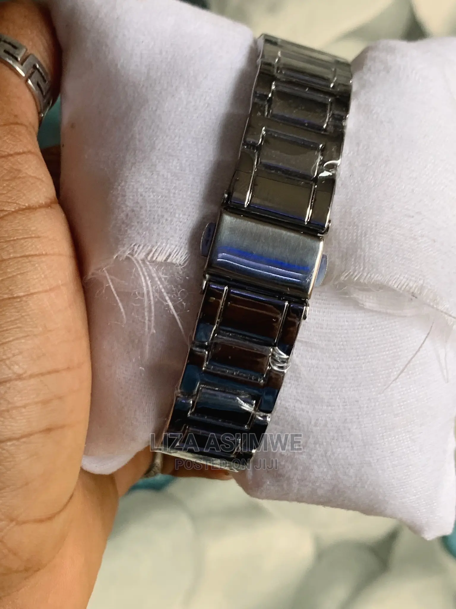 Simple Watches Available