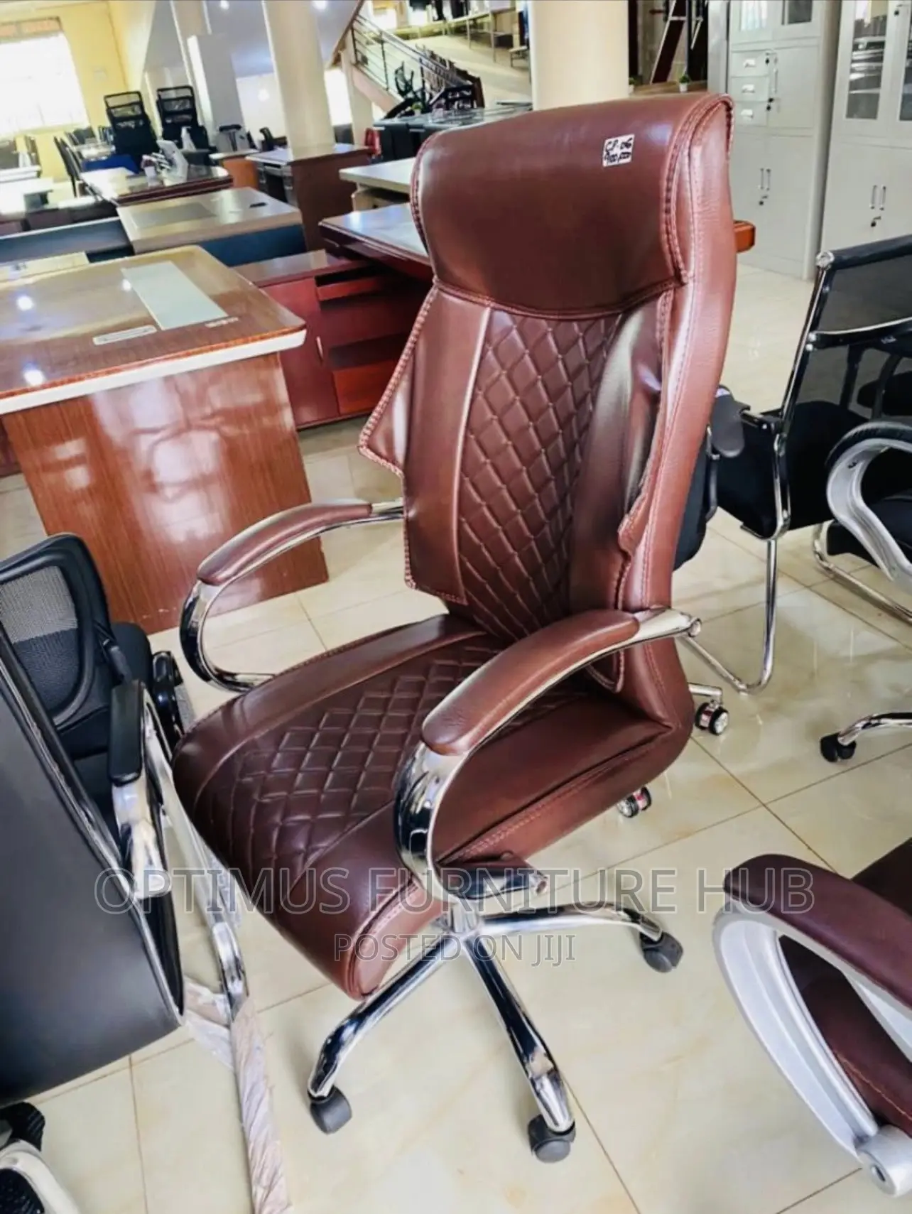 Office Chair (Brown)