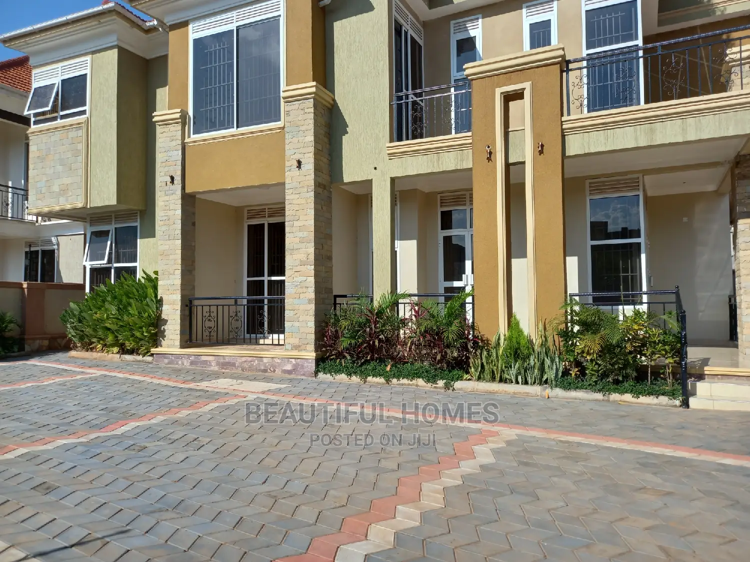 Furnished 5bdrm Mansion in Kyanja Diplomat, Nakawa for Sale