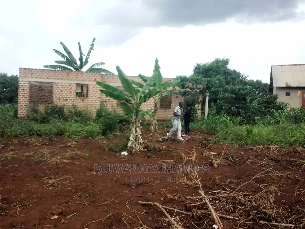 Plot for Sale at Gayaza Kabubu