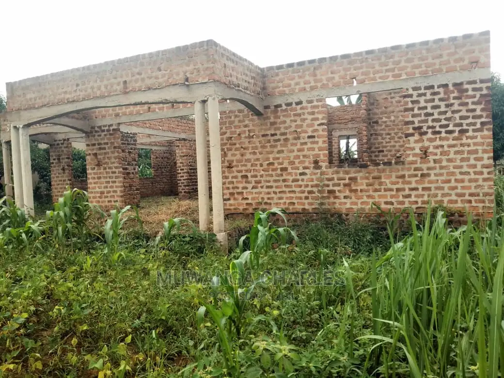 Plot for Sale at Gayaza Kabubu