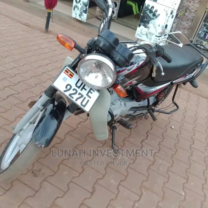 Bajaj Boxer X125 2019 Black